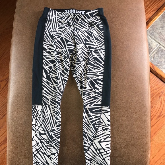 Nike Pants - Nike leggings